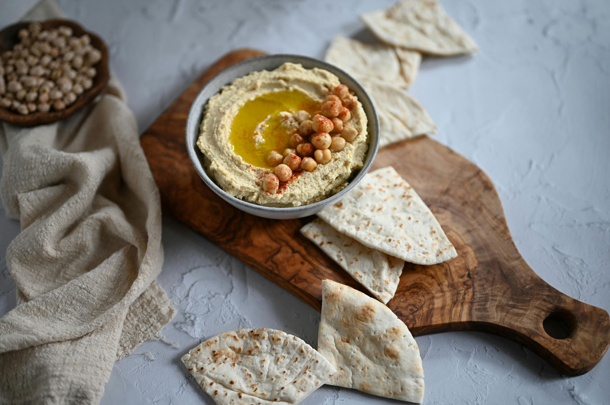 Delicious and healthy hummus 